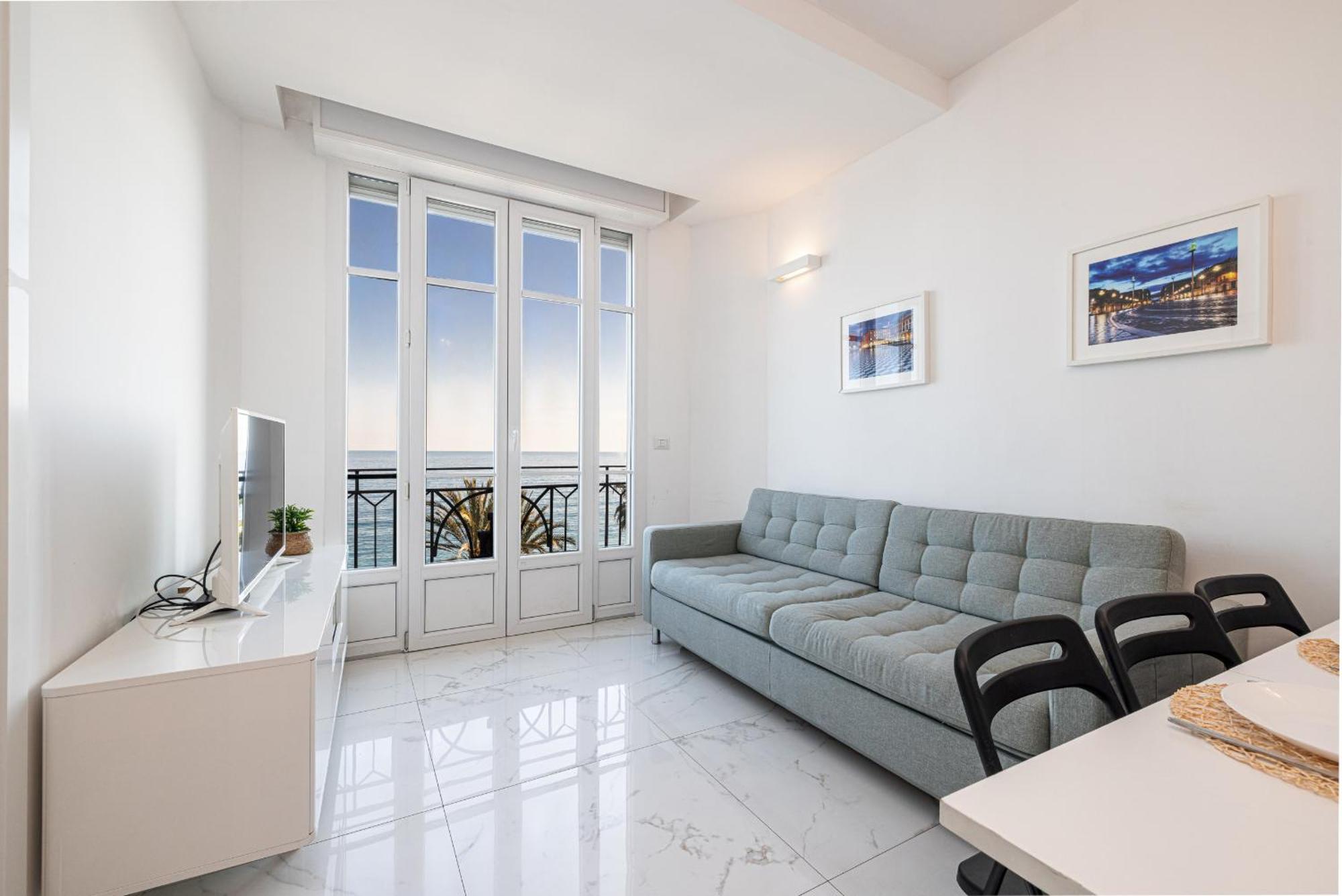Sea View - 2 Bdr Promenade Des Anglais นีซ ภายนอก รูปภาพ
