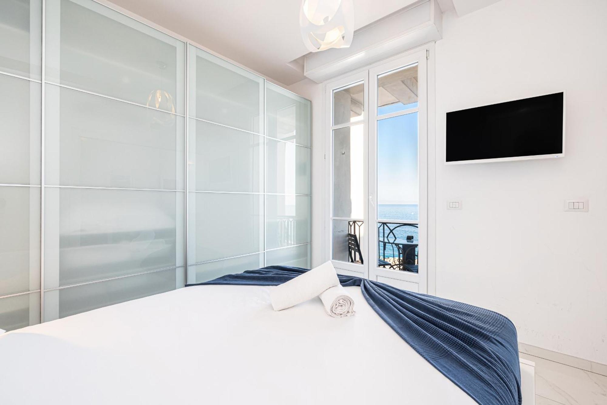 Sea View - 2 Bdr Promenade Des Anglais นีซ ภายนอก รูปภาพ