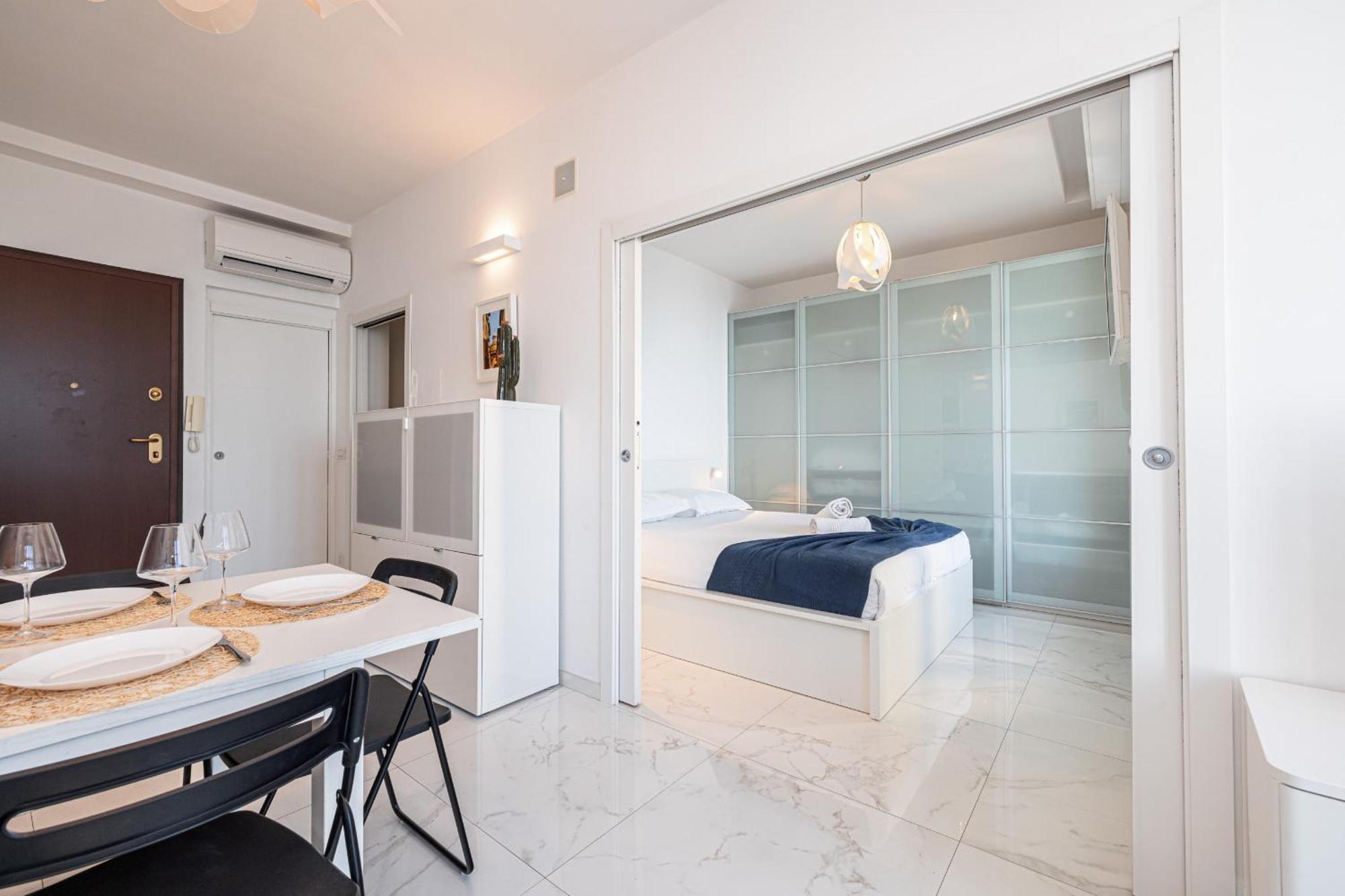 Sea View - 2 Bdr Promenade Des Anglais นีซ ภายนอก รูปภาพ