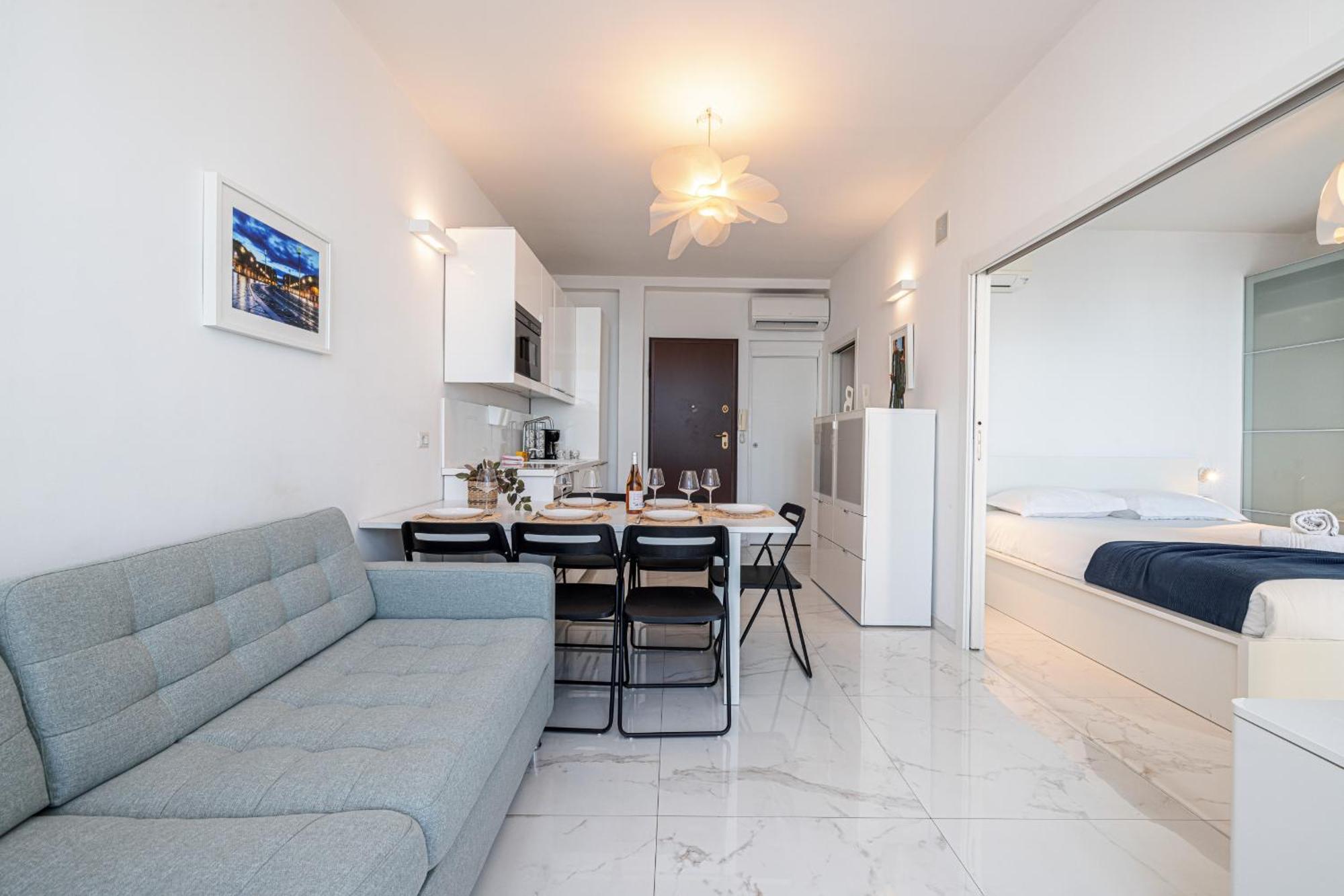 Sea View - 2 Bdr Promenade Des Anglais นีซ ภายนอก รูปภาพ
