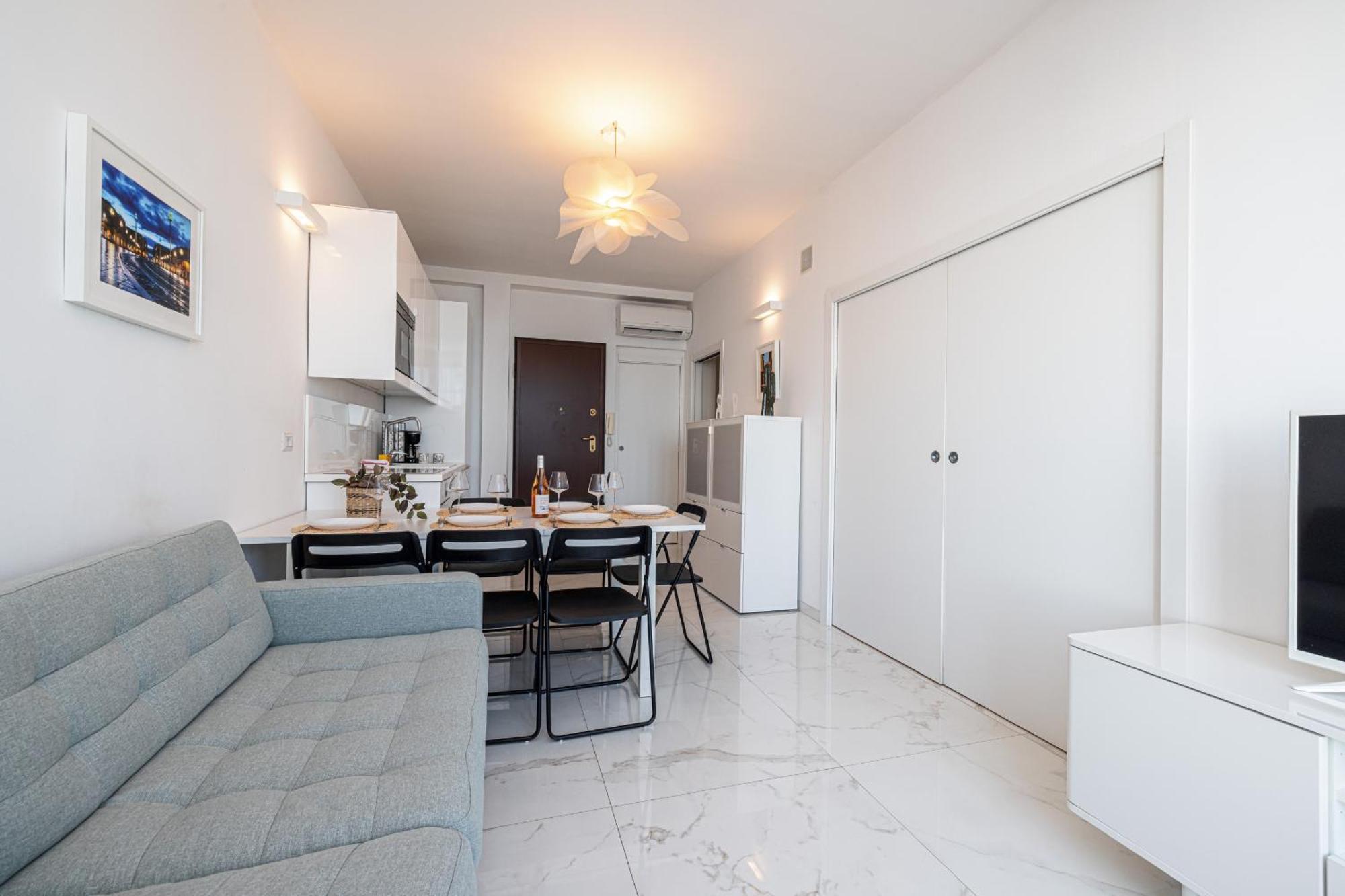 Sea View - 2 Bdr Promenade Des Anglais นีซ ภายนอก รูปภาพ