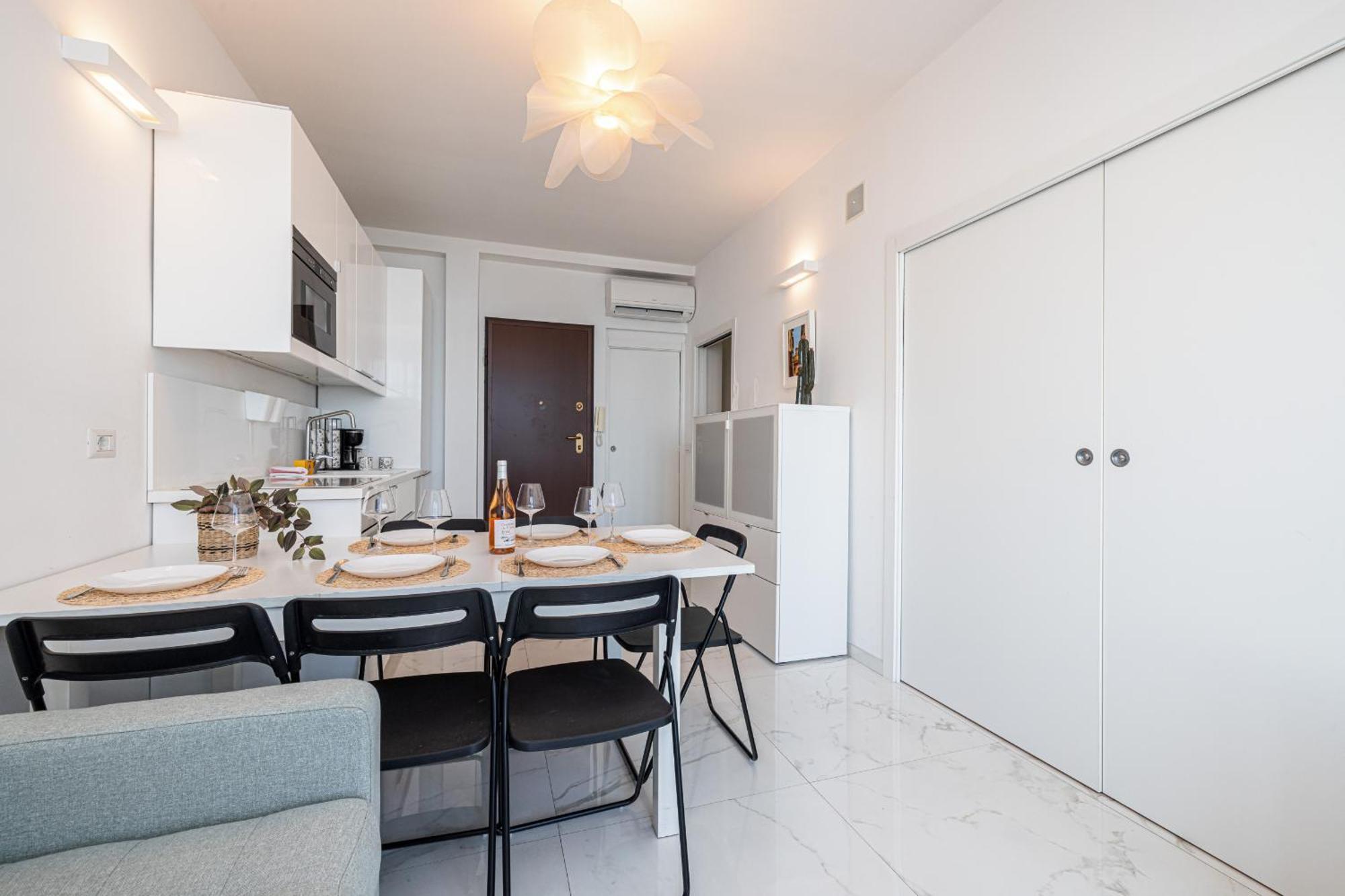 Sea View - 2 Bdr Promenade Des Anglais นีซ ภายนอก รูปภาพ